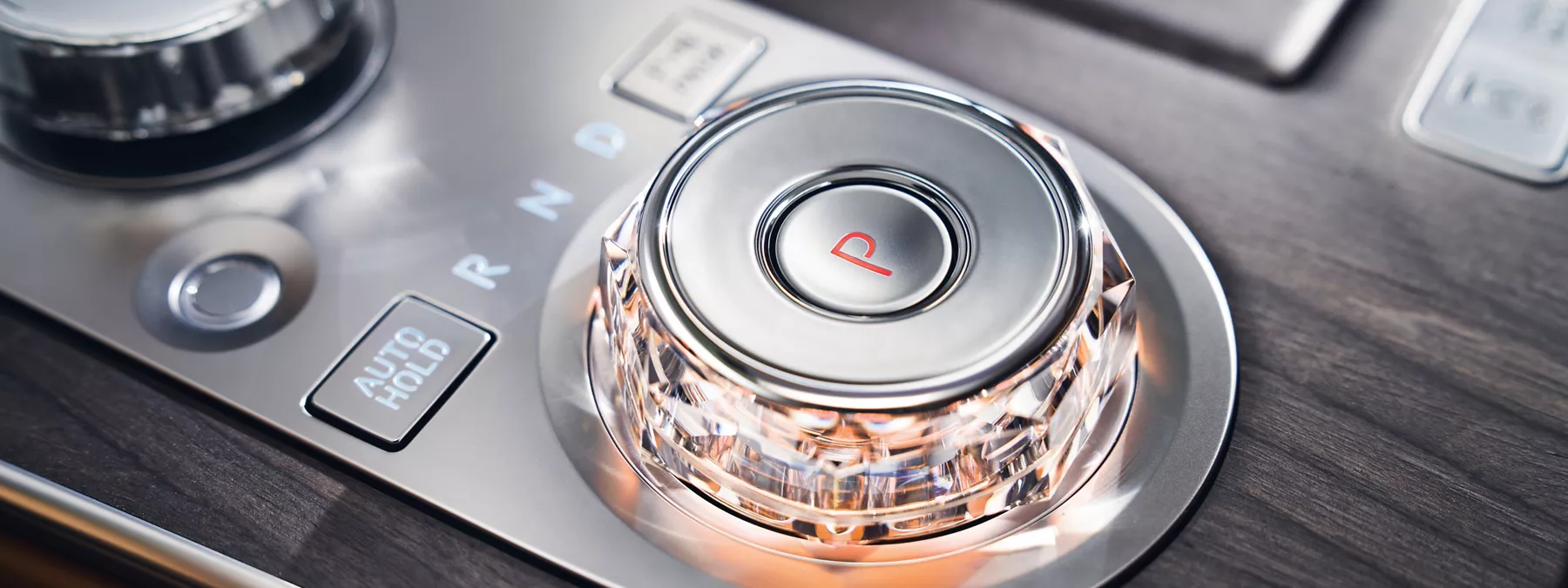Interior Interior Close Up Of Genesis G80 Gear Selector With Crystal Knob