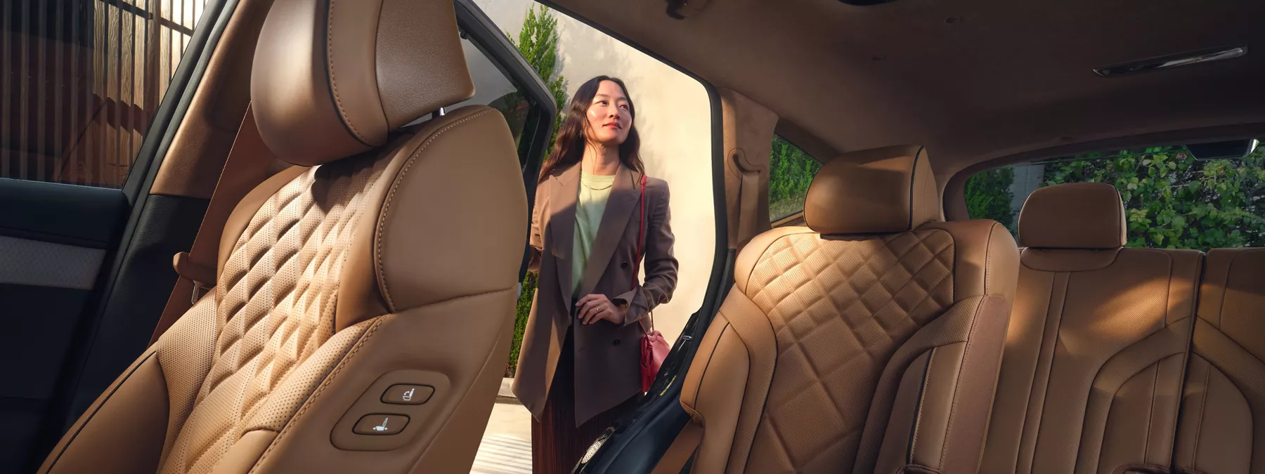 Interior Front Driver Side Pov Of Genesis Gv80 Rear Interior With Tan Qui