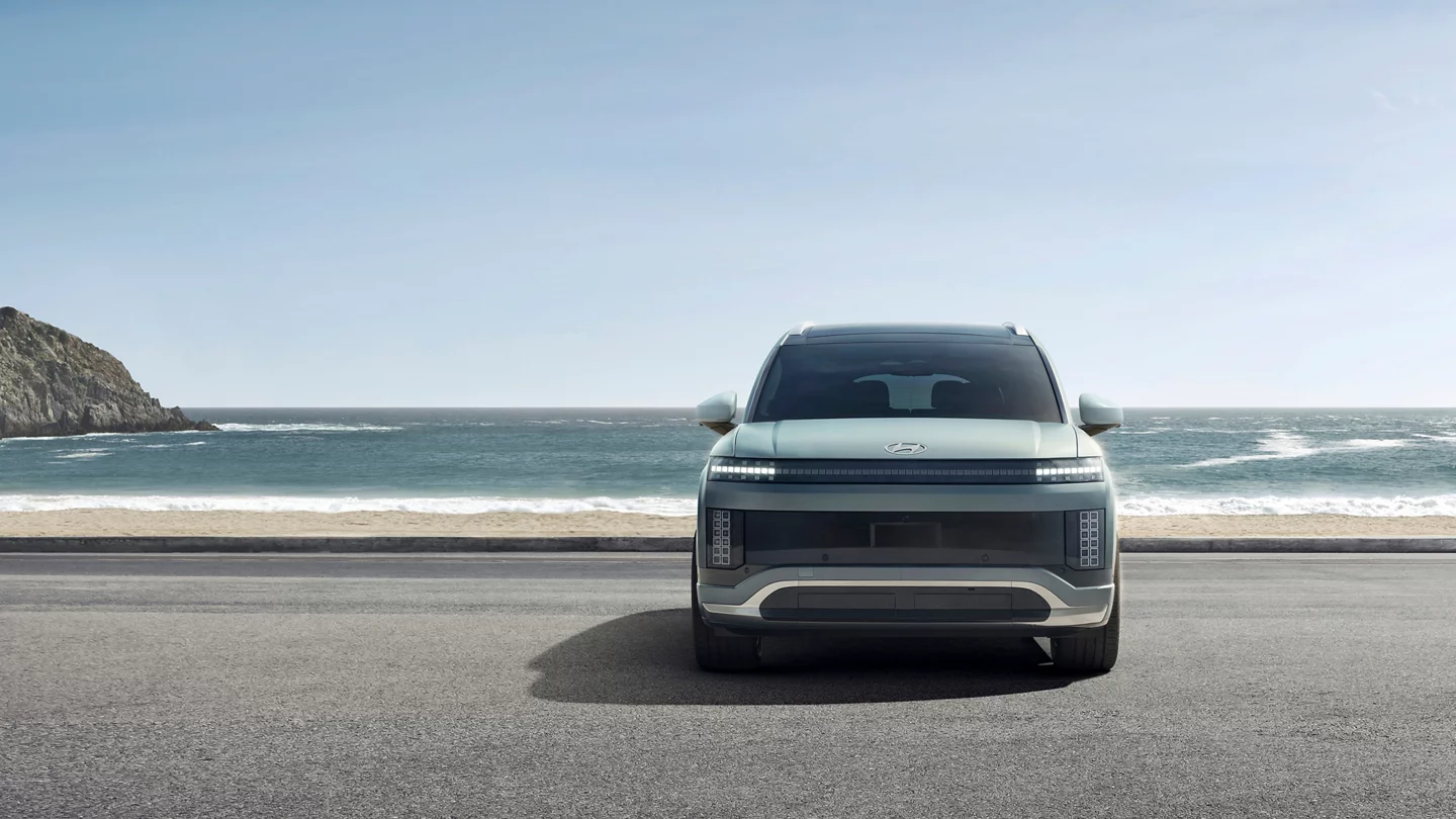 Exterior 2026 Ioniq 9 Front End Closeup