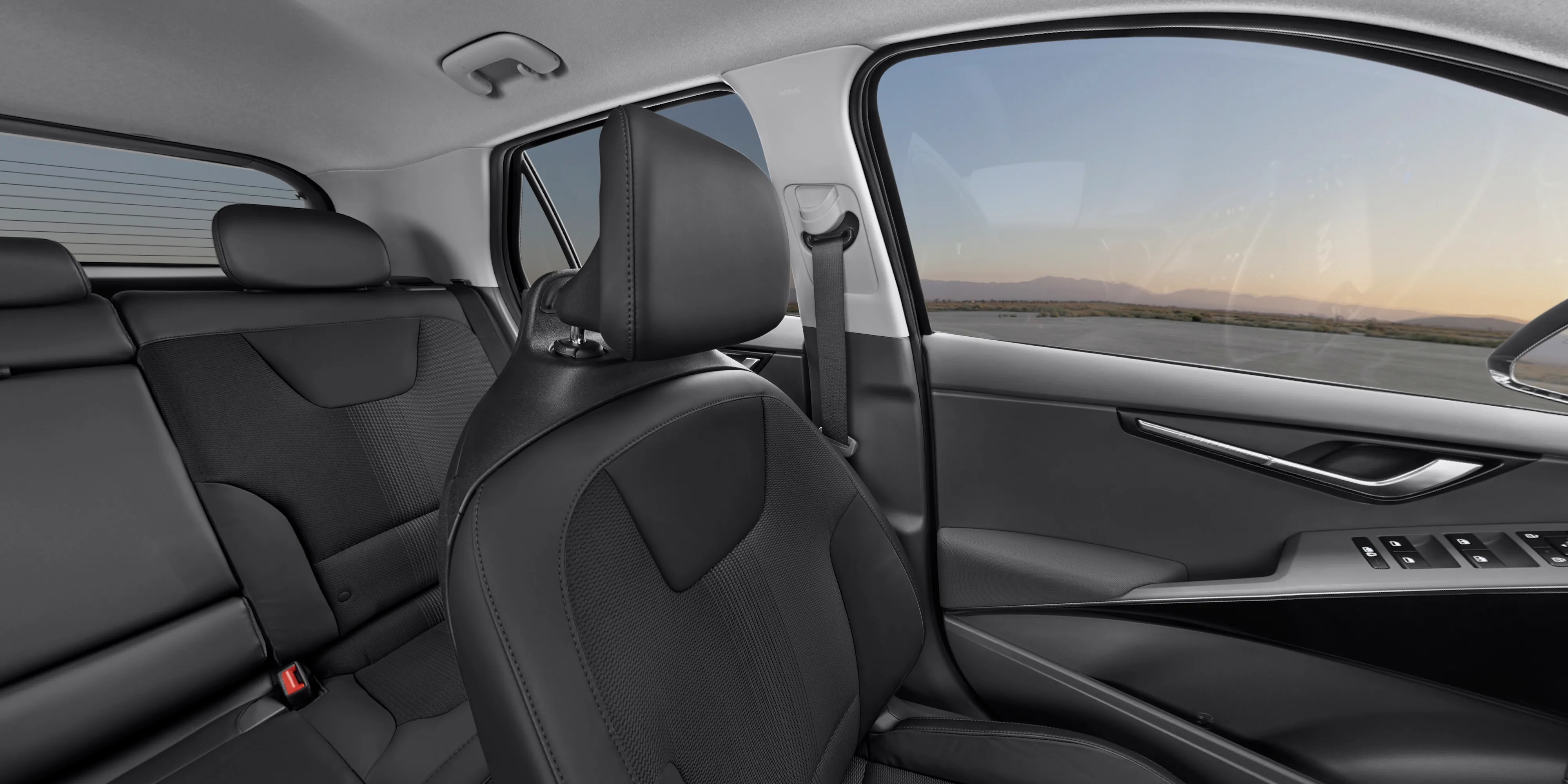 Interior Charcoal Syntex And Cloth Seat Trim Profile